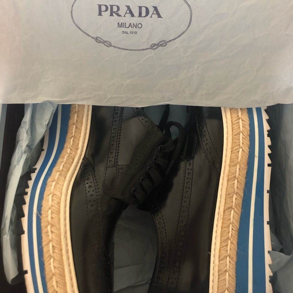 Prada  wingtip - Picture 6 of 7